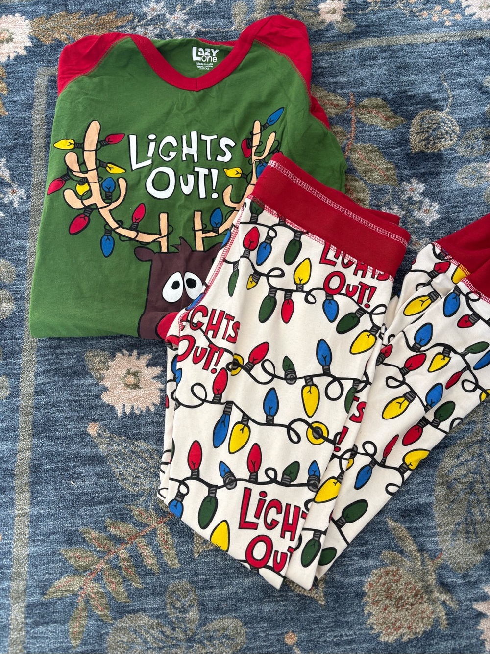 Lazy One Women’s Green & Red 'Lights Out' Holiday Pajama Set